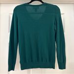 Amazon Essentials V Neck Pullover Sweater Green sz XS Photo 1