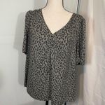 Loft , gray and‎ black leopard print, short sleeve flowy top size medium Photo 0