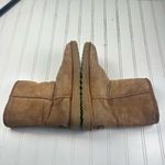 UGG  Classic Short II Chestnut Women’s Boots Size 7 Photo 6