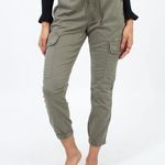 Women's Olive Cargo Jogger Pants Size 9/10 Green Photo 9
