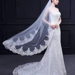 Women's Lace Appliqued Bride Wedding Veil 1 Tier Long Knee Length Bridal Veils Soft Tulle Hair Accessories Photo 0