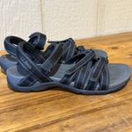 L.L.Bean Women's Black Adjustable Strap Outdoor Hiking Walking Sandals Size 9 Photo 3