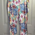 Hue  Multicolor Floral Capris Photo 4