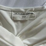 Victoria and Sophia Stylexchange White Top Photo 1