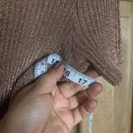 H&M  women’s gold Metallic Knit Top size‎ S Photo 2