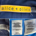 Alice + Olivia Jaelyn Cross Top Flare Dress Blue Ombre pleated size 2 Photo 7