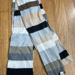 Gap  stripe Scarf Photo 0
