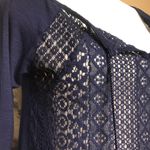 Jolt top navy blue. Size Medium Photo 3