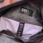 Beach Riot SPORT OMBRE HOLOGRAPHIC LEGGINGS Photo 2