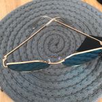 Cotton On New Rubi rose gold modern  sunglasses mirrored Photo 8