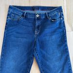 Tommy Hilfiger  Greenwich Straight Jeans Medium Wash Size 12 Photo 2