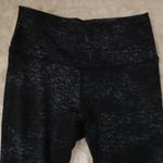 Lululemon  Women's Navy Blue Black Printed Leggings size 8 style‎ LW5CIBS Photo 1
