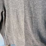 Theory  Two-Tone 100% cashmere Gray color block Crewneck Sweater revolve brand Photo 2