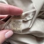 Elie Tahari Women's Floral Red and Beige Vacation Spring Short Skirt Size 4 Photo 4