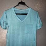 Light Blue V Photo 2