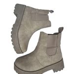 Dirty Laundry Women's Margo Chelsea Boot Brown Size 9 Ankle Chunky Heel Photo 5