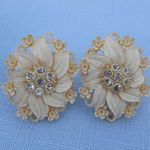 Perfect For The Bride! Vintage Screw On Earrings Carved Flowers W Rhinestones White Photo 0