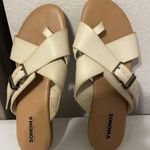 Sonoma EUC Bone Slides Sandals Size 8 Toe Hole Flats Photo 0