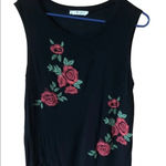 Vintage Y2K Black Red Rose floral embroidered Tank Top
Gives Ed Hardy Tattoo Size M Photo 1
