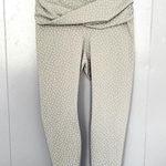Nike Yoga Gray Polka Dot Twist 7/8 Cropped Athletic Tights Leggings XL Photo 1