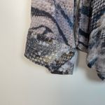 Elie Tahari Women's Snakeskin Zebra Print Button Up Blouse Shirt Top Size Small Photo 3