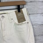 Madewell  The Curvy Perfect Vintage Jeans Size 27P Photo 4
