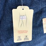 st. john's bay NWT  Blue Dark Wash Cotton Blend Mid Rise Capri Women's Size 16 Photo 3