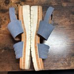 Adrienne Vittadini  Blue Strappy Platform Sandal‎ size 8 Photo 5