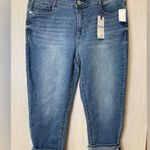 NWT WallFlower Women’s Plus Size 14W Cuffed Capri Jeans Embellished Pocket Blue Photo 0