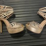 Sparkly Mix No 6 high heel prom shoes, work once!‎ Gold Size 8.5 Photo 5