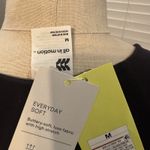 All In Motion  Black Long Sleeve Cropped Tight Fit Everyday Soft Shirt Size M Photo 4