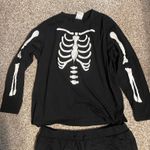 Serra  Aldi Skeleton Halloween Pajamas Photo 1