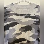 Aerie  Crew Neck Hometown‎ Desert Camo Sweatshirt Pullover Womens Size XS Photo 3