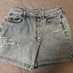 American Eagle  Denim Skort / Jean Shorts – Light Wash Photo 0