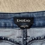 Bebe Women's Light Wash Denim Pencil Skirt with Side Zippers Size 26 Photo 3