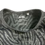 AYBL  Evolve Camo Seamless LS Crop Too Photo 4