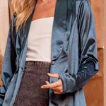 VICI NEW-LIZZIE SATIN BLAZER - TEAL Photo 1