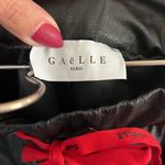 Gaelle Paris black and red stripe shorts. Size M Photo 2
