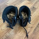 Minnetonka  Women's High Top Back Zip Boot Photo 7