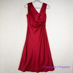 White House | Black Market New! Sleeveless Satin Slip Dress in red, size 0 Photo 6