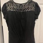 The North Face black with embroidery short sleeve shirt in large Photo 6