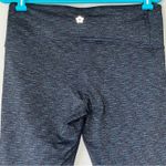 Tuff Athletics  Gray Heathered Crop Leggings Size Large Photo 3