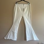 Home Folk white flare jeans, size 2XL Photo 0