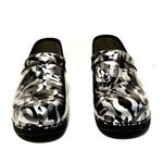 Dansko LT Pro Twisty Patent Leather Photo 9
