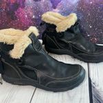 Merrell Women's Misha Black Leather Insulated Faux Fur Ankle Booties Size 9 Photo 0