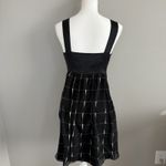 EXPRESS  Black And White Windowpane Empire Waist Dress Size Small Satin V-neck Photo 4