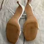 ZARA ALLIGATOR EMBOSSED WHITE STRAPPY HEELED SANDALS Photo 2