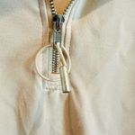 Cream Quarter Photo 1