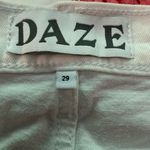 Daze White Denim Women Shorts Size 29 Photo 7