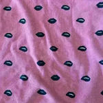 Wildfox Lip Service Lip Print Sweatshirt Size XS All Over Lip Graphic Print Photo 3